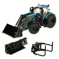 43552 Valtra T234 mit Frontlader und Anbaugerten